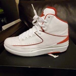 Men's Size 12 Air Jordan Retro 2